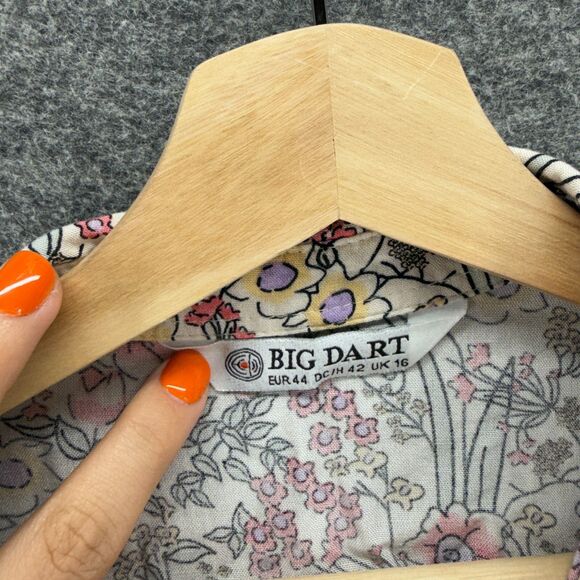 Big Dart Shirt Women 16 Gray Floral Button Up Collared Long Sleeve Casual - Picture 3 of 7